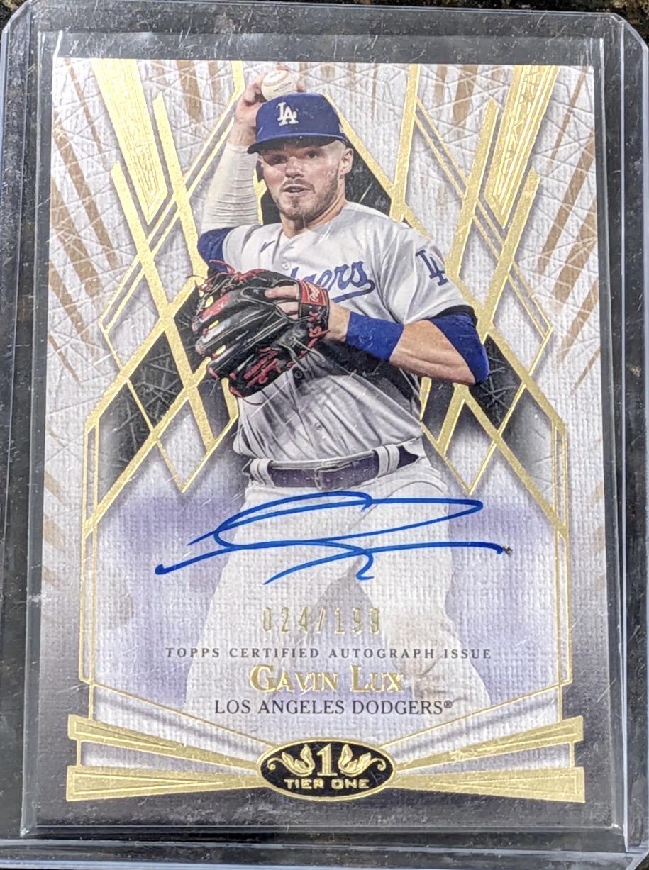 2022 Topps Tier One - Break Out Autographs #BOA-GL Gavin Lux #/199